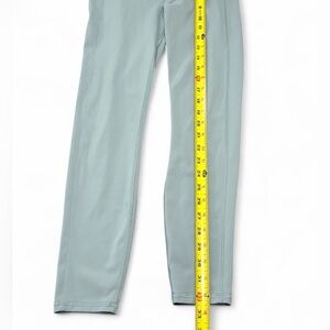 Vuori Leggings in Pistachio – Size Small